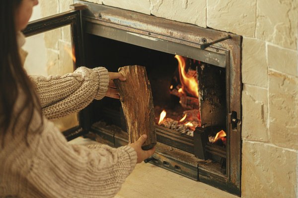 Découvrez la magie des cuisines à bois modernes et rustiques
