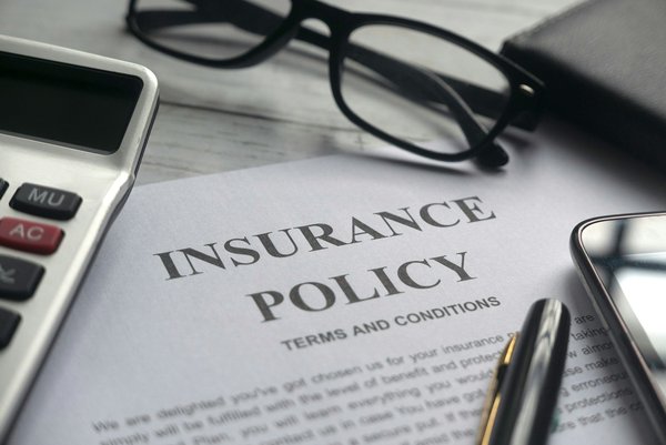 Comprendre l'assurance décennale : essentielle pour les pros du bâtiment