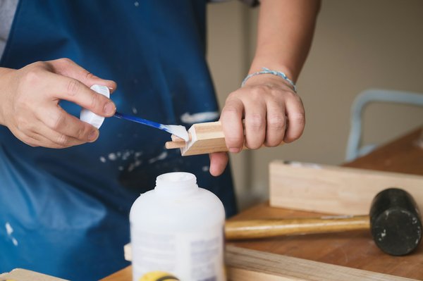 Découvrez la meilleure colle de bricolage pour tous vos projets