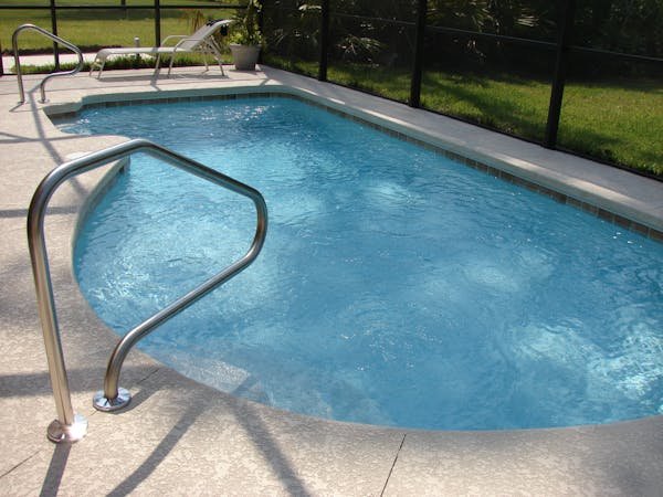 Découvrez les meilleurs constructeurs de piscines en Suisse