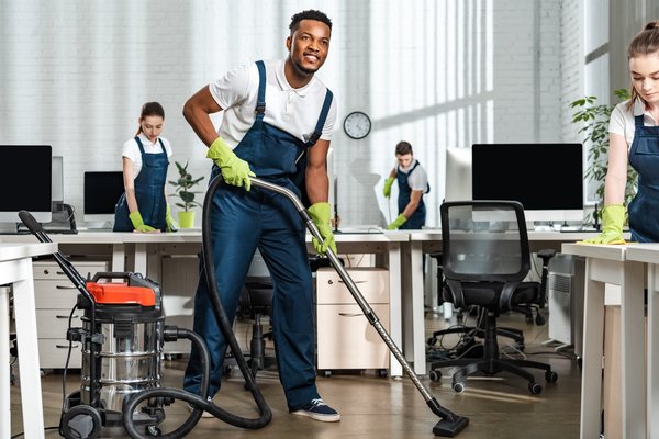 Découvrez l'aspirateur professionnel numatic de best hygiène !